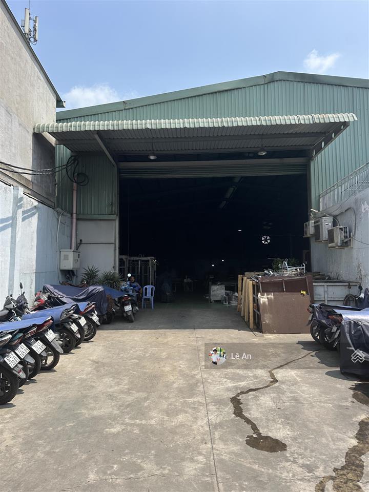 Cho thuê kho xưởng quận 12 sắp hết hạn hợp đồng 1100m tại ql1a, quận 12. đường cont 24