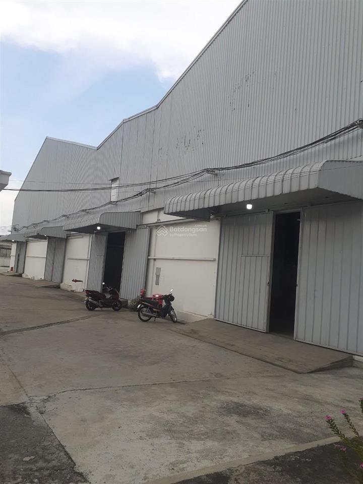 Cho thuê dài hạn kho xưởng 8000m2 đường hương lộ 2, bình tân, giá 600 tr/tháng