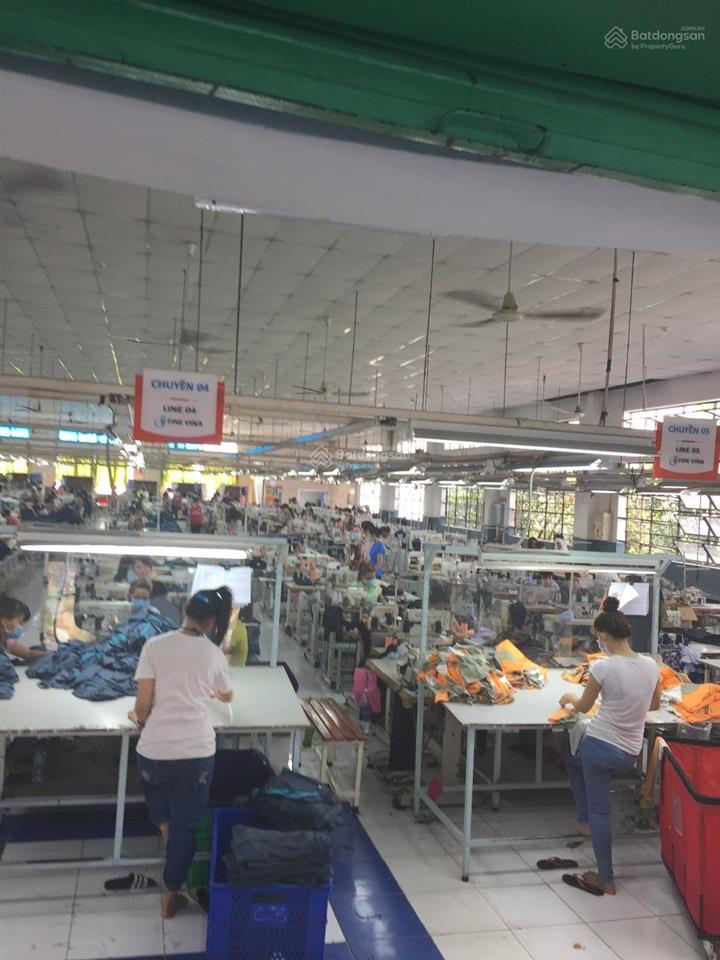 Cho thuê gấp kho xưởng 3200m2 sàn. pccc đầy đủ, đường cont 40', giá rẻ 290 triệu/tháng