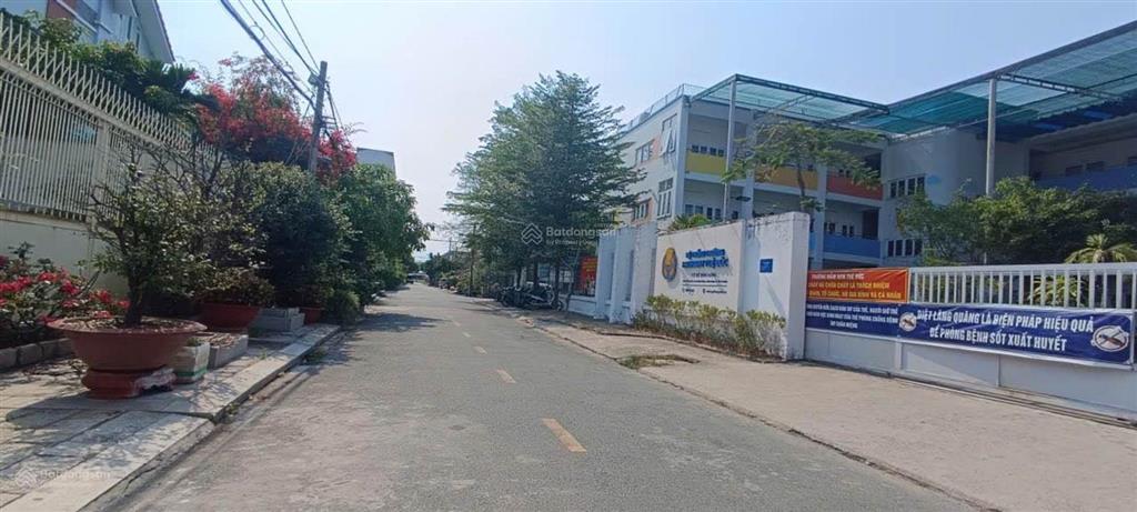 Đất trống sổ đỏ cá nhân kdc bình hưng