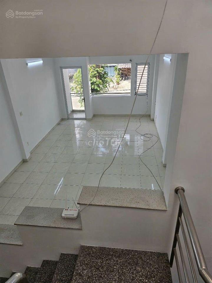 Bán nhà đường số 13 kdc phong phú 5 giá 10 tỷ