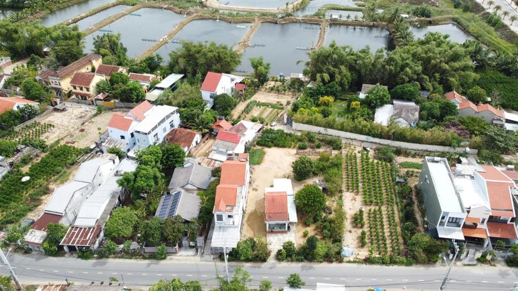 Siêu phẩm 255m2 gồm 2 mặt tiền trước sau, cách sông 100m gần biển, cách phố cổ 5km  giá nhỉnh 6 tỷ