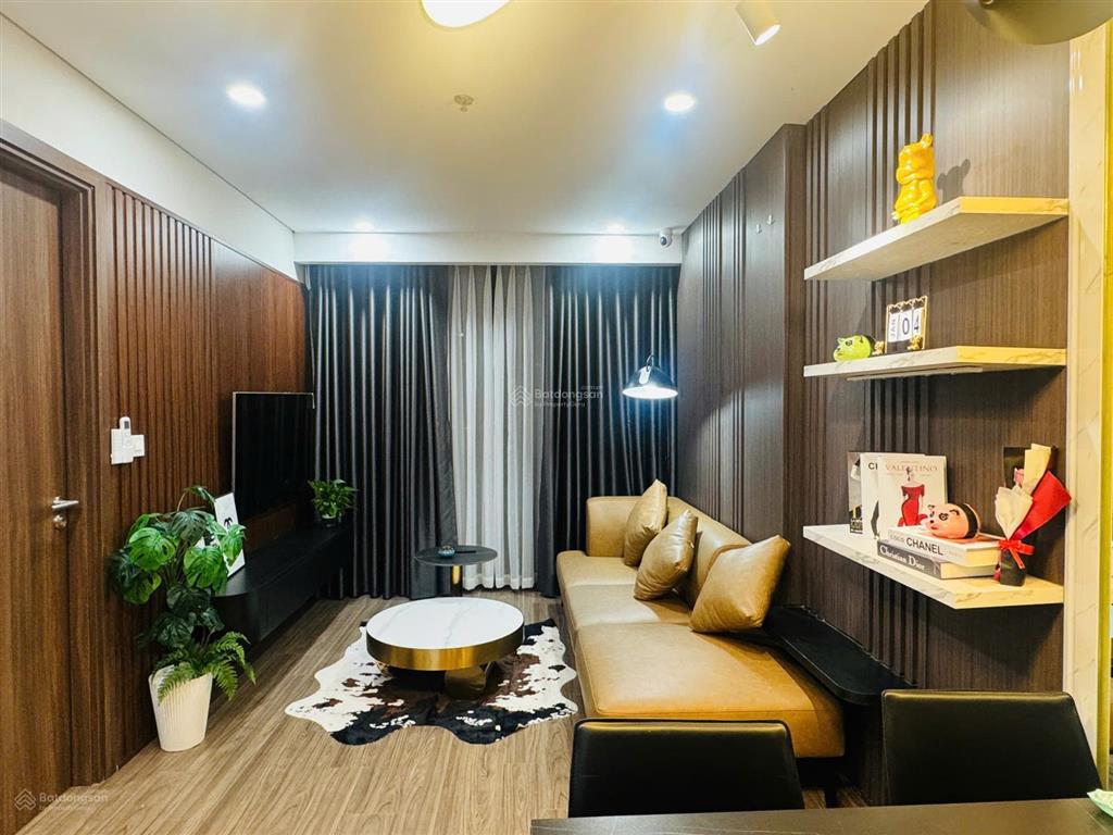 Căn hộ 2pn đầy đủ nội thất cao cấp, dt 70m2, giá nhỉnh 3 tỷ tại fpt plaza 2   ngay 0932 406 ***
