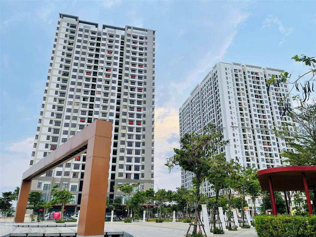 Bán căn hộ 2pn, hướng đông, view cực đẹp tại chung cư fpt plaza 3 mới nhận bàn giao   0932 406 ***