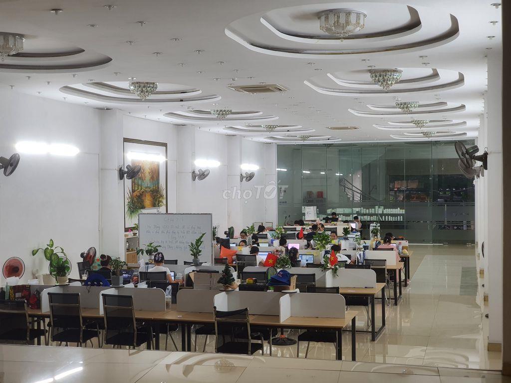 Bán 80TỶ - Thuê 120TR - Mặt tiền Lê Hồng Phong - 4 tầng