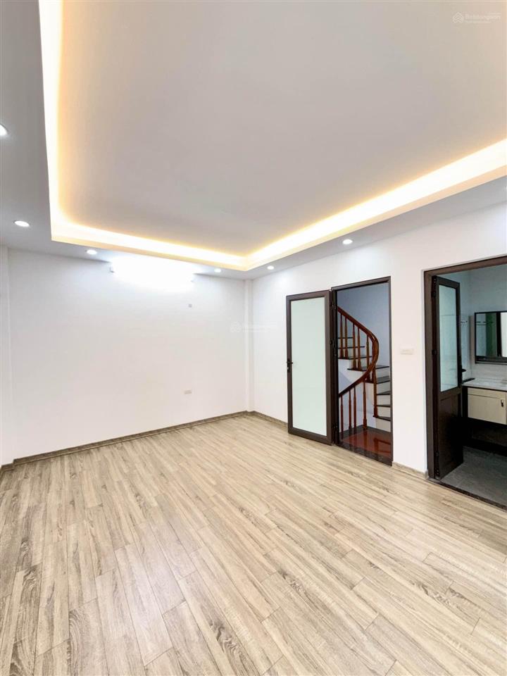 Nhà liên mạc bắc từ liêm 32m2, gần cầu thượng cát, gần dự cảnh quan sông hồng giá chỉ 5 x tỷ
