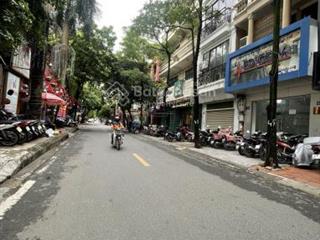 Chính chủ cần bán gấp nhà ngõ 93 nguyễn ngọc nại, số nhà 3 diện tích 61m2 x 5 tầng, oto tránh