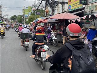 Bán nhà lê đức thọ, dt 12x18m 3 tầng giá 16 tỷ