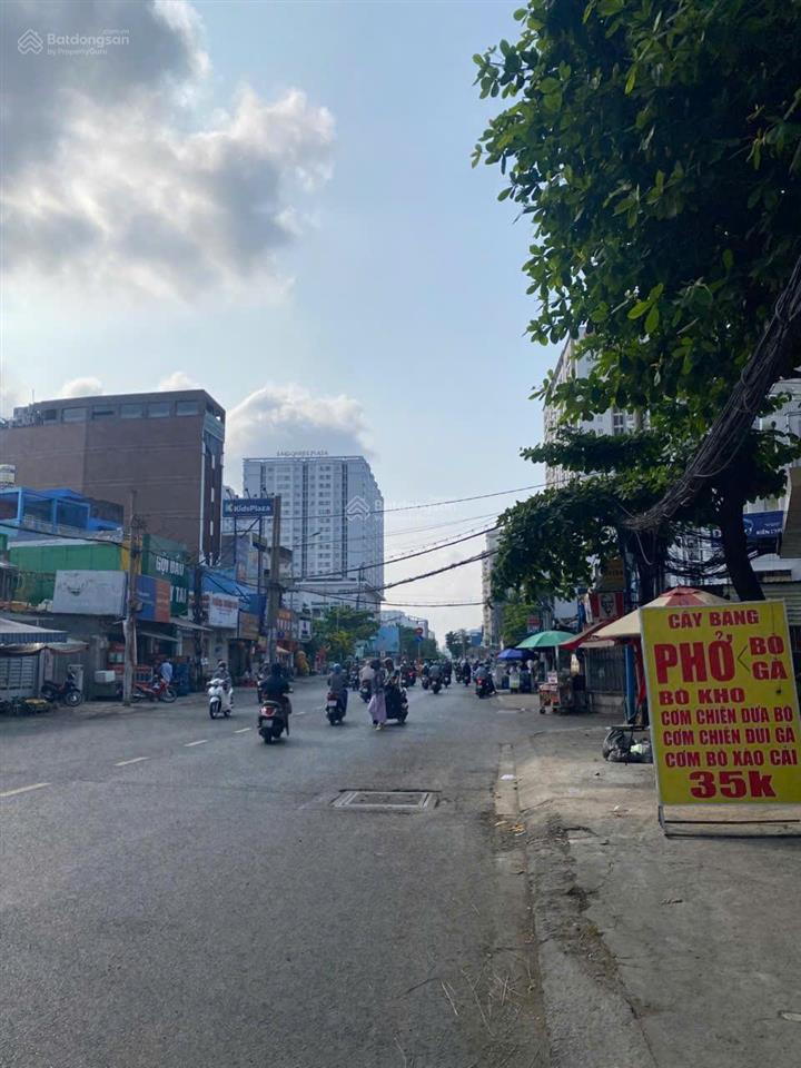 Bán nhà đường nguyễn xí dt 7 x 18m, 3 lầu giá 22 tỷ