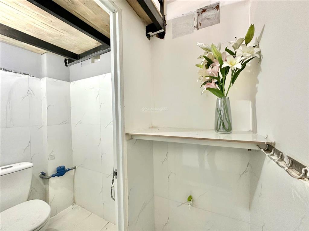 Cho thuê phòng trọ giá rẻ, có gác lửng, cổng sau công viên pmqt
