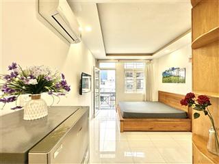 Căn hộ ban công full tiện nghi đ. lê văn sỹ q3  hẻm ô tô, thang máy bảo vệ 24/7