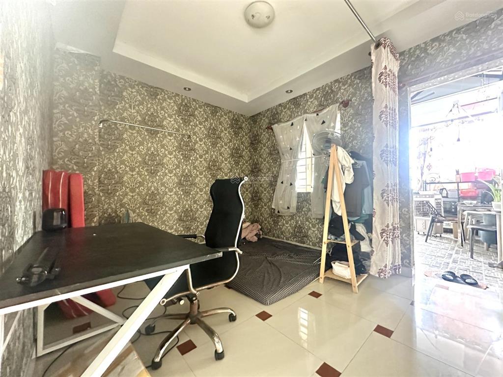 Ở ghép (nam) phòng trong nhà nguyên căn cực kỳ yên tĩnh, đầy đủ tiện nghi và giờ giấc tự do tân phú
