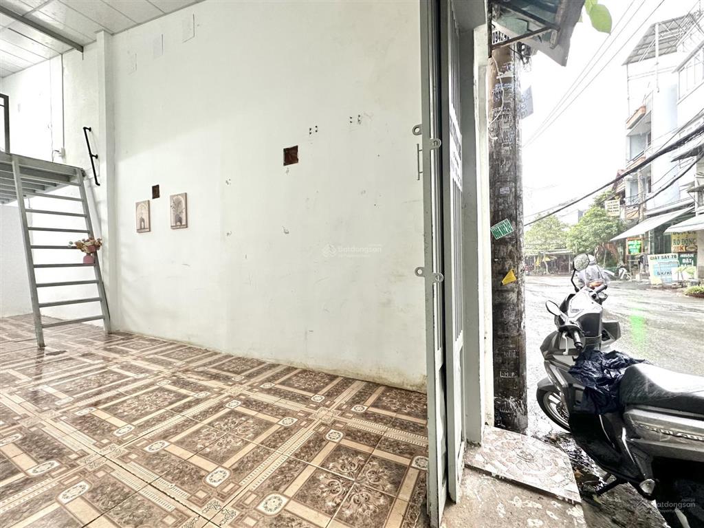 Cho thuê kiốt vừa ở vừa kinh doanh  không giới hạn người và xe đ. lê đức thọ gò vấp tiện đi lại