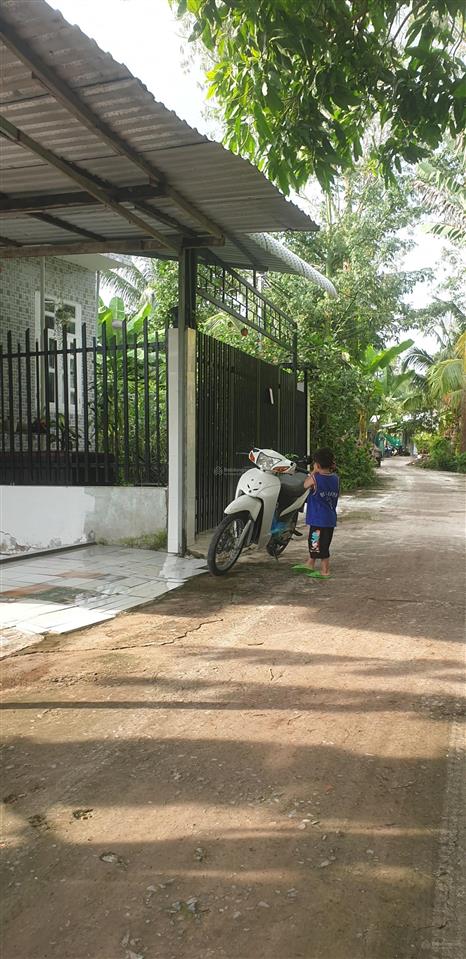 Bán nhà cấp 4 kèm sân vườn đường võ văn kiệt (cầu rạch cam)