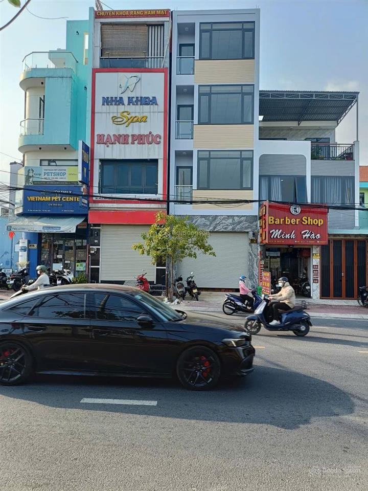 Cho thuê nhà mặt tiền đường lê chí (đoạn gần hoàng diệu 2)
