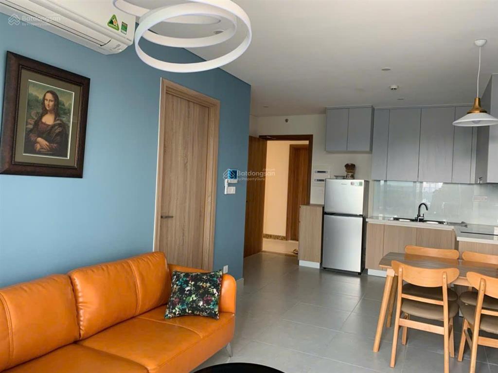 Cho thuê căn 2pn 1wc 58m2 giá 11tr/th mới full nt view đẹp q1, gần kế trung tâm q1,3,4,5,6,7,8