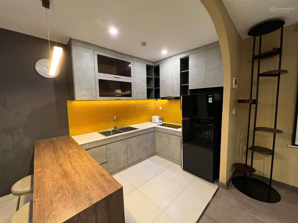 Bán ngộp căn hộ xanh 2pn 1wc 57m2 chỉ 4,5ty sẵn sổ, ven sông giáp q1,3,4,5,6,7,10  0903 303 ***