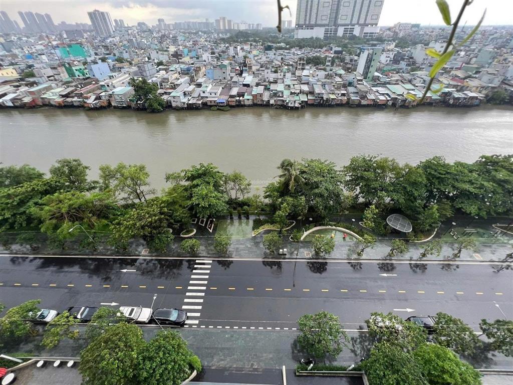 Bán ngộp căn hộ xanh 2pn 1wc 57m2 chỉ 4,5ty sẵn sổ, ven sông giáp q1,3,4,5,6,7,10  0903 303 ***