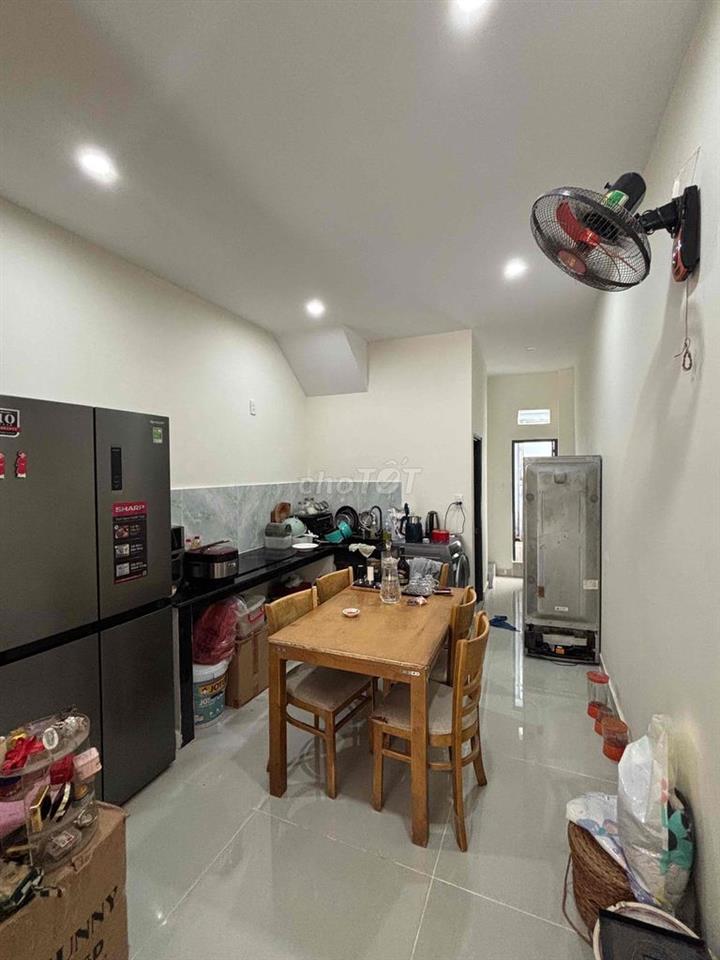 Chính chủ BN khu phân lô, hẻm 5m, 2 tầng, 38/43m2, 2 PN, 2 WC nhà mới