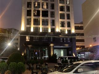 Cho thuê sàn 1000m2 tầng 5 100tr/1 tháng phố nguyễn quý đức