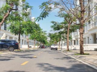 Nhà phố vinhomes grand park liền kề 84m2 / sd 238m2 đường thông bán gấp