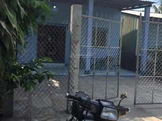 Bán nhà riêng mặt tiền cầu nhà việc xã phú nhuận, bến tre, 1,6 tỷ, 166m2 đất