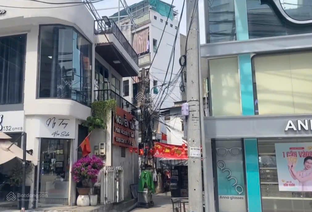 Bán nhà chính chủ đường cmt8, ngay metro dân chủ phường nhiêu lộc tp. hồ chí minh