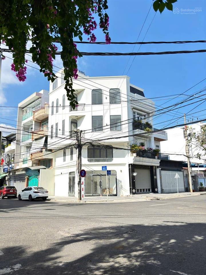 Bán căn góc 2 mặt tiền vị trí đẹp trung tâm  giá 8 tỷ 8  tp nha trang
