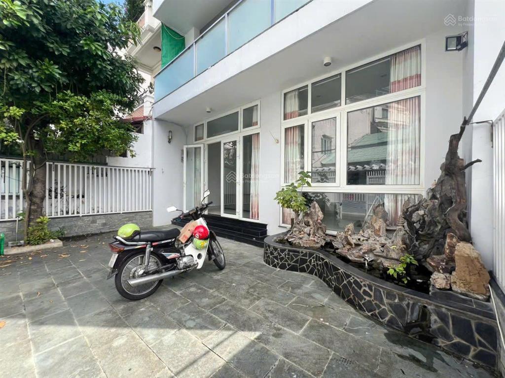 Bán biệt thự mini trung tâm tp. nha trang gần biển, gần chợ đầm.  0911 906 ***