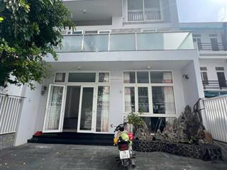 Bán biệt thự mini trung tâm tp. nha trang gần biển, gần chợ đầm.  0911 906 ***