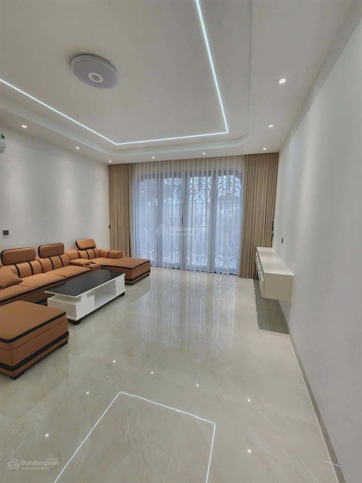 Bán nhà mt phong châu ngay dự án sungroup, nam nha trang  giá 5 tỷ 100 triệu