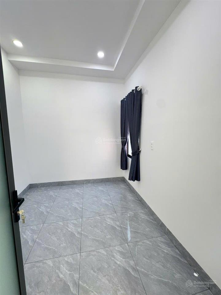 Chủ có việc hạ 200tr bán nhanh nhà tttp khu bàn cờ, p. nha trang