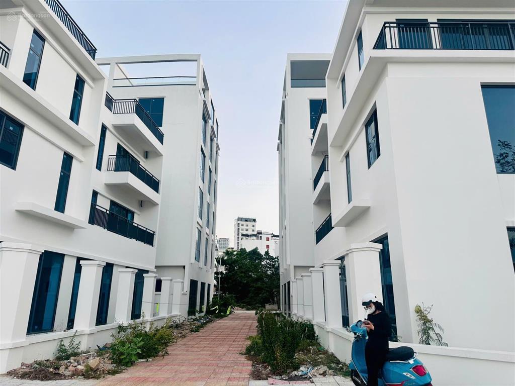 Bán  nhà góc 5 tầng  xây thô khu dự án cồn tân lập  nha trang