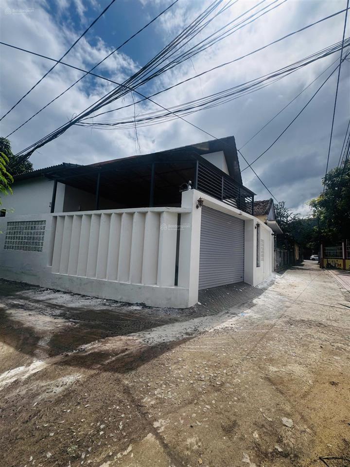 Chủ cần bán gấp nhà căn góc phường tây nha trang, cách 23/10 chỉ 50m, 4,29 tỷ còn thương lượng