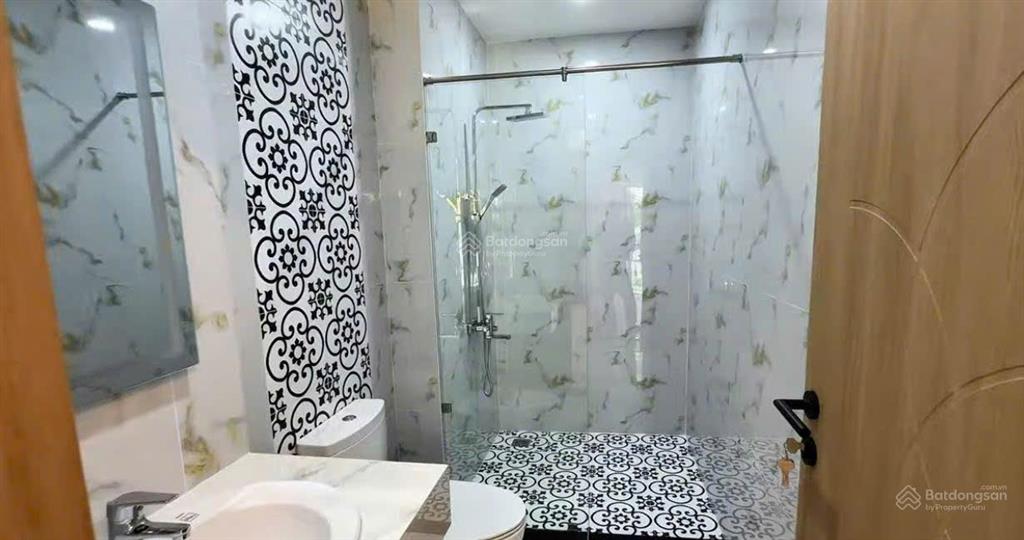 Bán nhà tân cổ điển 3 tầng mới 100% có thang máy full nội thất cao cấp hà quang 2