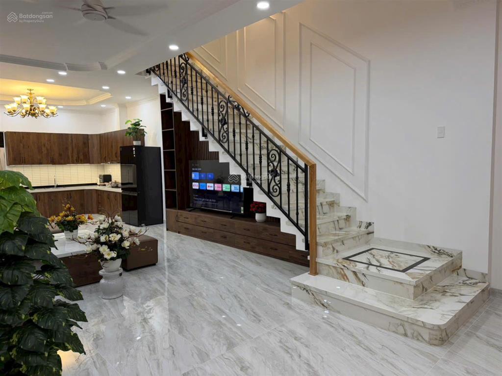 Lvcc nhà 3 tầng kđt hà quang 2 siêu đẹp, 100m2, hướng tây nam, thiết kế hiện đại, đã hoàn công