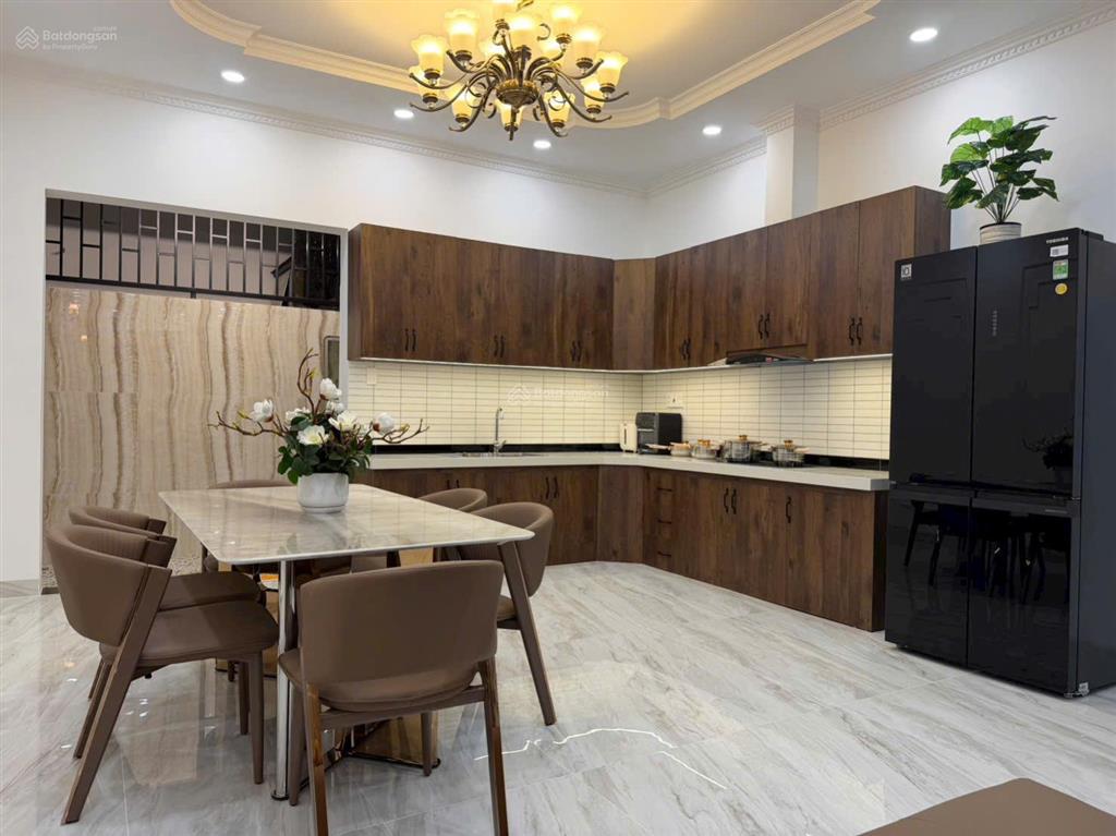 Lvcc nhà 3 tầng kđt hà quang 2 siêu đẹp, 100m2, hướng tây nam, thiết kế hiện đại, đã hoàn công