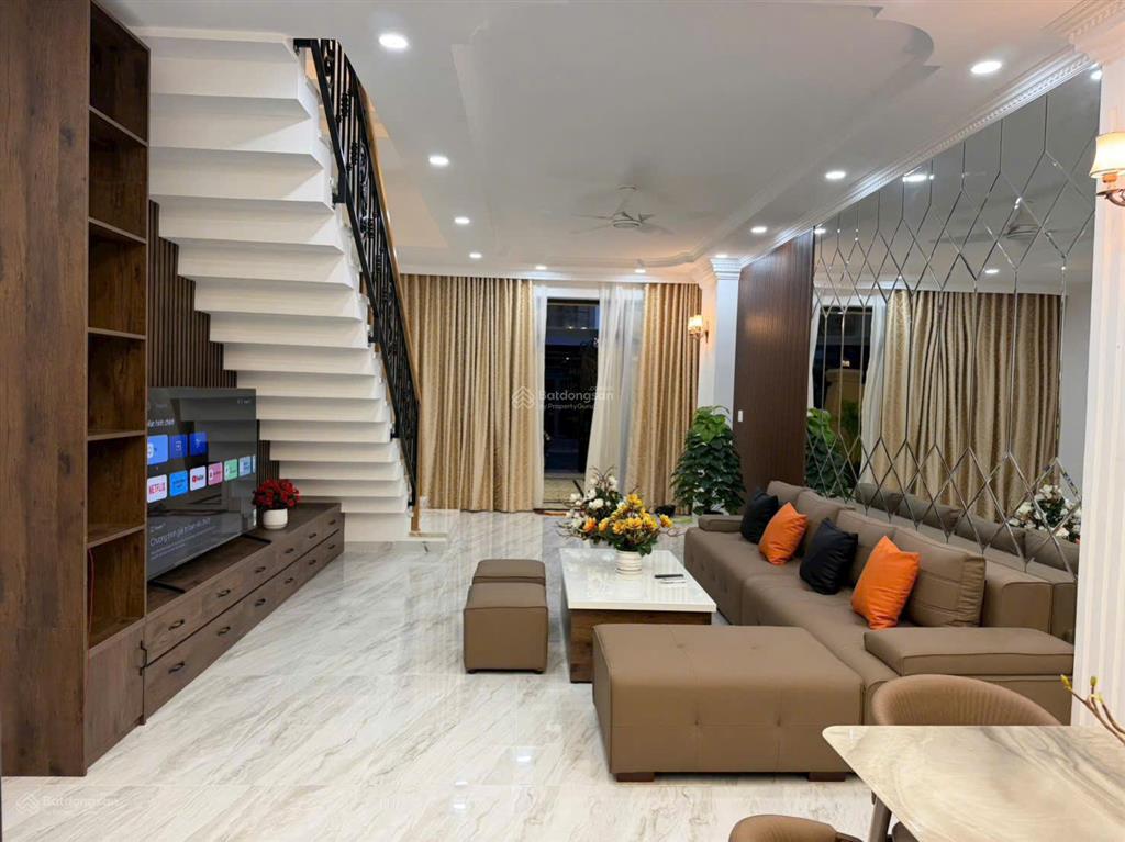 Lvcc nhà 3 tầng kđt hà quang 2 siêu đẹp, 100m2, hướng tây nam, thiết kế hiện đại, đã hoàn công