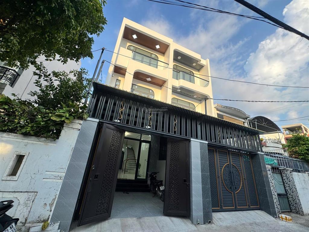 Sở hữu siêu phẩm cặp nhà phố biển nguyễn biểu (đường 2 ô tô) giá cực tốt (thương lượng mạnh)