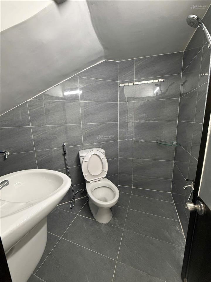Cho thuê mặt bằng 25 quang trung, nha trang. 52m² ngang 6,4m. giá chỉ 25 triệu/tháng