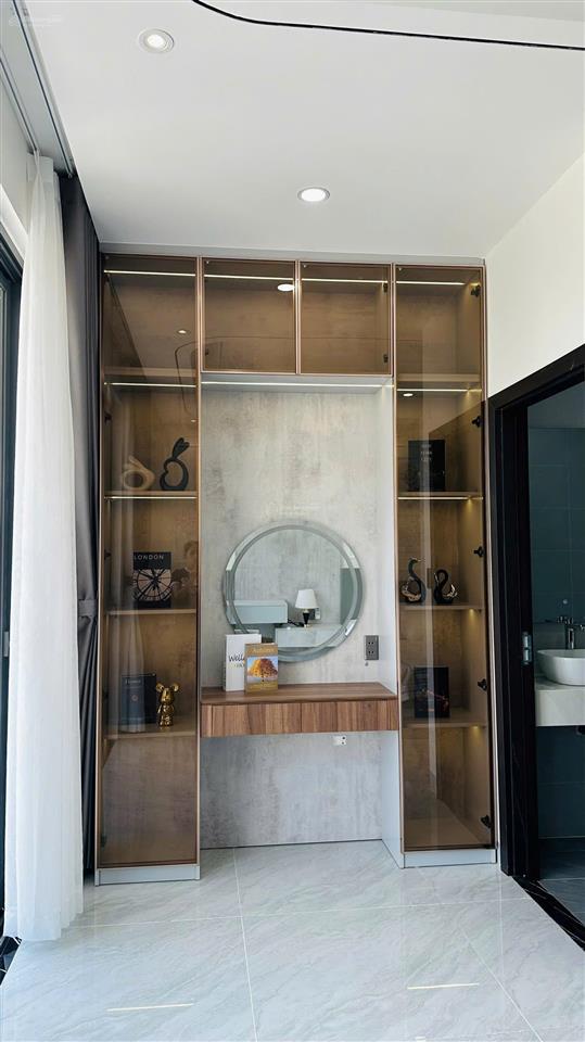 Nhà đẹp 3 tầng mới xây mỹ gia gói 5. gần sông quán trường 2 mặt thoáng, hạ giá còn 8,9 tỷ