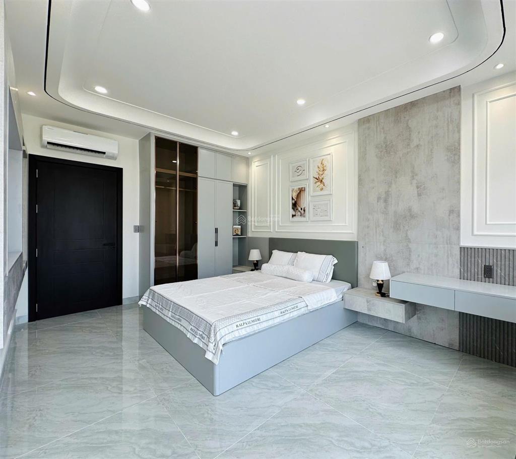 Nhà đẹp 3 tầng mới xây mỹ gia gói 5. gần sông quán trường 2 mặt thoáng, hạ giá còn 8,9 tỷ