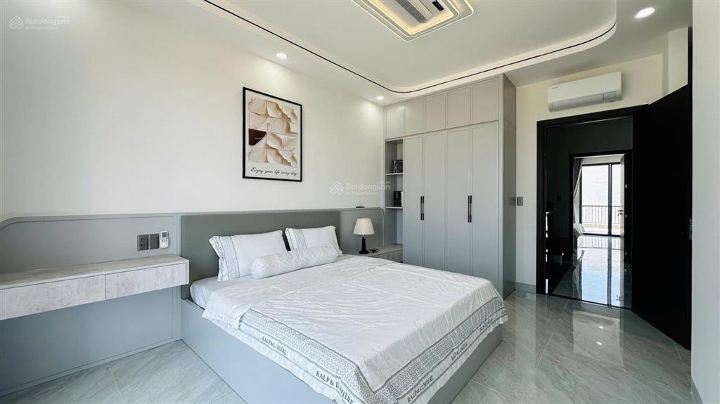 Nhà đẹp 3 tầng mới xây mỹ gia gói 5. gần sông quán trường 2 mặt thoáng, hạ giá còn 8,9 tỷ
