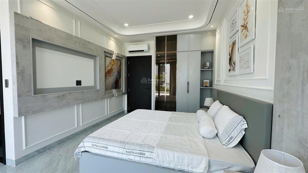 Nhà đẹp 3 tầng mới xây mỹ gia gói 5. gần sông quán trường 2 mặt thoáng, hạ giá còn 8,9 tỷ