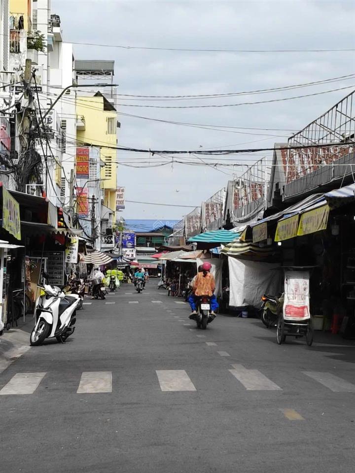 Giảm sốc nhà vị trí vàng đường bạch đằng đối diện cổng chợ châu đốc, an giang