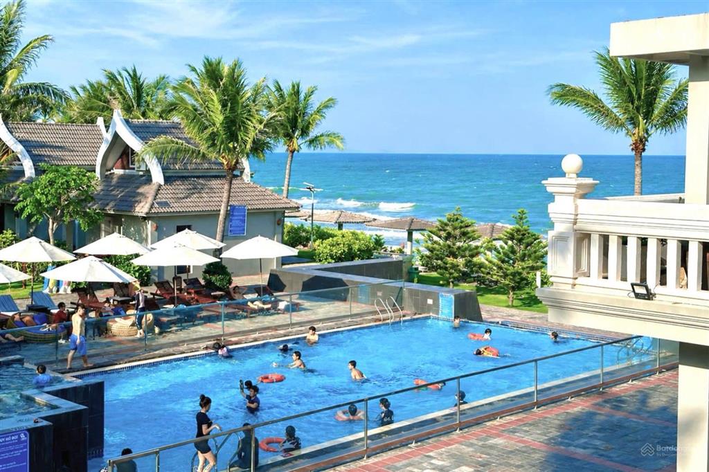 Giảm sốc 51 tỷ resort 4 sao 9900m2 đất ngay trung tâm khu du lịch khách tây