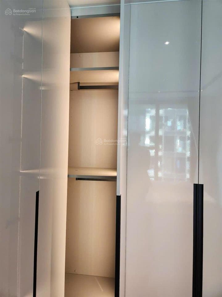 Bán cc grand marina saigon 21,7 tỷ, 61m2, 1pn, 1wc, full nội thất ở quận 1 có sẵng hd thuê