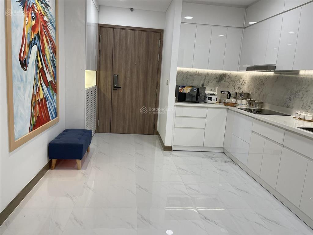 Cho thuê ch 1pn, 1wc, 53m2, giá 26,2 triệu tại sunwah pearl, bình thạnh