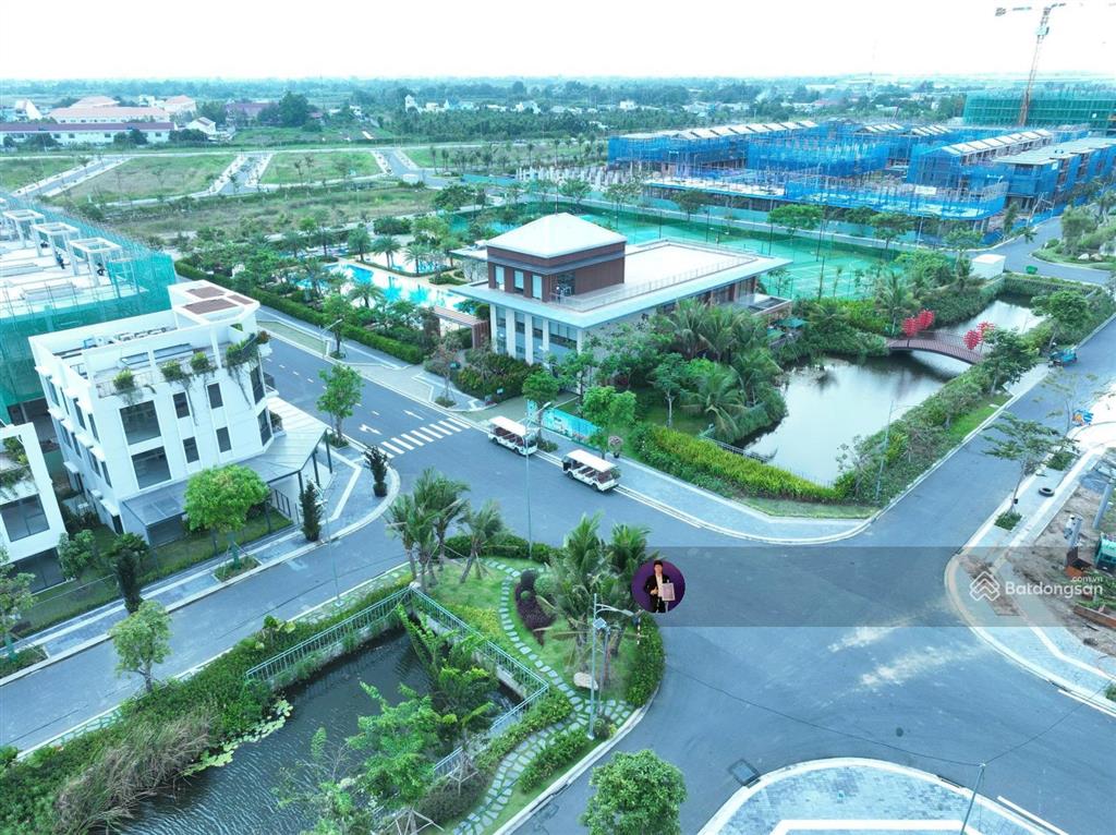 Sở hữu ngay nhà phố 1 trệt 2 lầu 90m2 chỉ 3,9 tỷ ngay trung tâm bến lức,dự án la home, 0933 575 ***