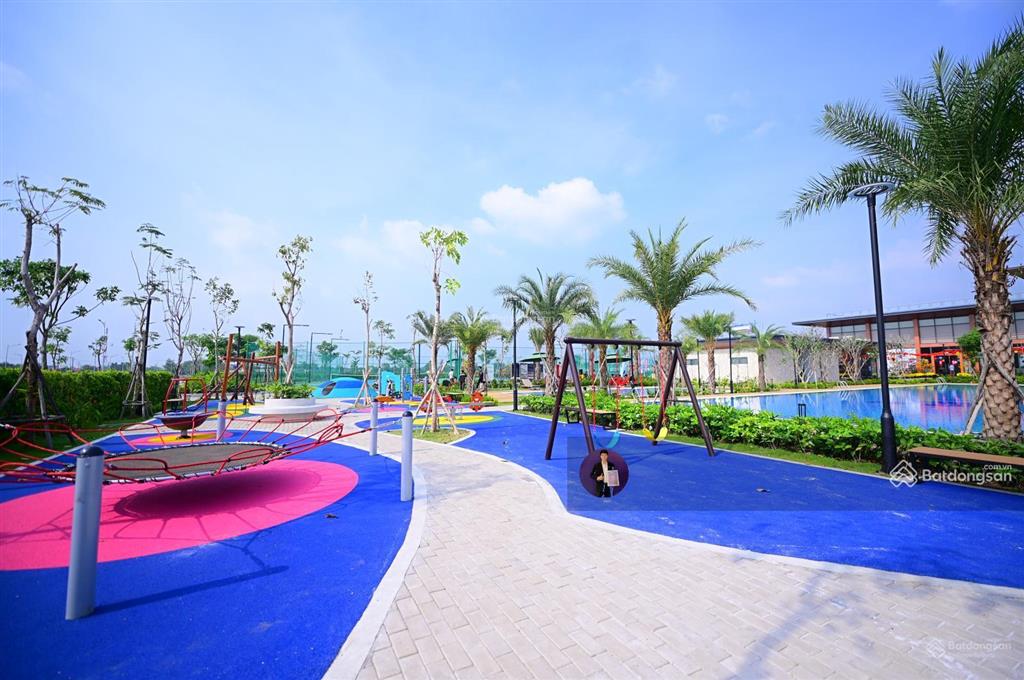 Sở hữu ngay nhà phố 1 trệt 2 lầu 90m2 chỉ 3,9 tỷ ngay trung tâm bến lức,dự án la home, 0933 575 ***